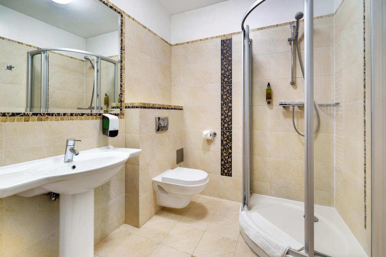 Hotel Pan Tadeusz Serock Ngoại thất bức ảnh