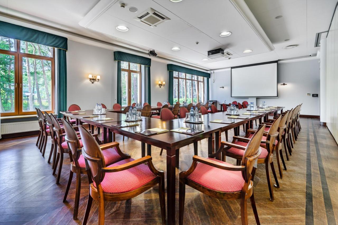 Hotel Pan Tadeusz Serock Ngoại thất bức ảnh