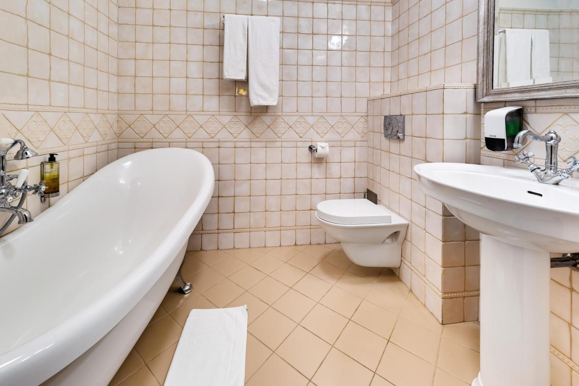 Hotel Pan Tadeusz Serock Ngoại thất bức ảnh